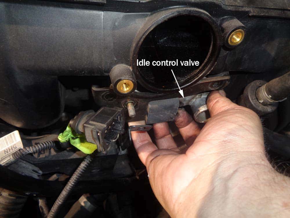 See U3430 repair manual